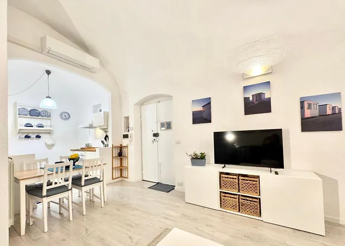 Casa Azzurra - Italian Riviera * Finale Ligure