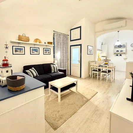 Casa Azzurra - Italian Riviera Apartment Finale Ligure